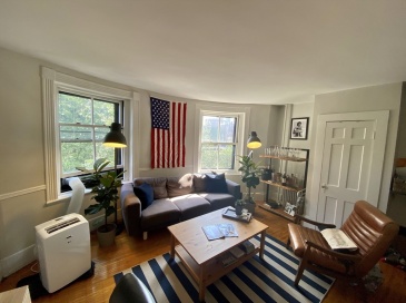 81 Mount Vernon Street, Boston, Massachusetts, 1 Bedroom Bedrooms, 3 Rooms Rooms,1 BathroomBathrooms,Residential Lease,For Rent,Mount Vernon Street,73547201