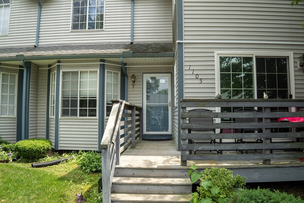 104 Johnson Rd, Chicopee, Massachusetts, 2 Bedrooms Bedrooms, 4 Rooms Rooms,1.5 BathroomsBathrooms,Residential,For Sale,Johnson Rd,73547241