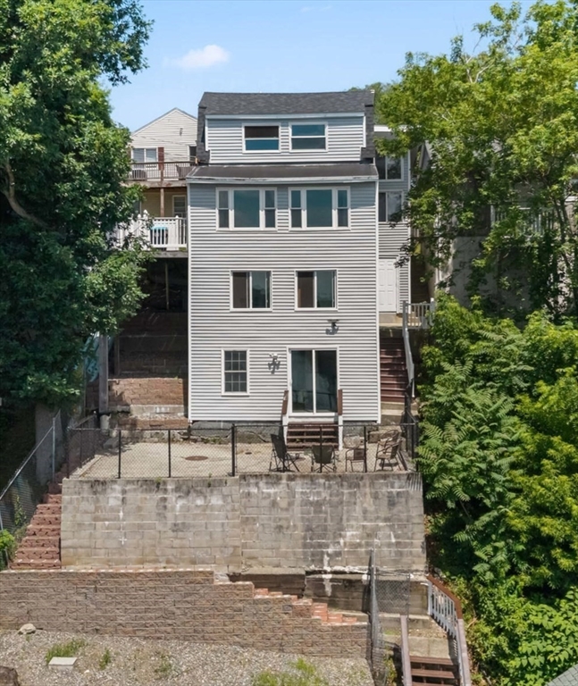 20-B Oakland Ave, Shrewsbury, Massachusetts, 3 Bedrooms Bedrooms, 8 Rooms Rooms,3 BathroomsBathrooms,Residential Income,For Sale,Oakland Ave,73547258