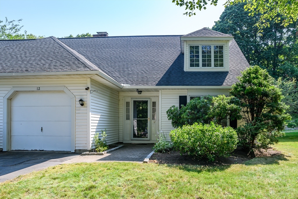 12 Homeward Lane, Natick, Massachusetts, 3 Bedrooms Bedrooms, 6 Rooms Rooms,1.5 BathroomsBathrooms,Residential Lease,For Rent,Homeward Lane,73546894