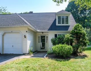 12 Homeward Lane, Natick, Massachusetts, 3 Bedrooms Bedrooms, 6 Rooms Rooms,1.5 BathroomsBathrooms,Residential Lease,For Rent,Homeward Lane,73546894