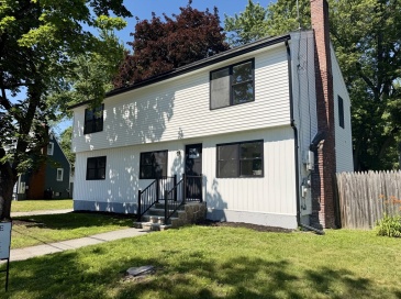37 Karen Street, Lowell, Massachusetts, 4 Bedrooms Bedrooms, 9 Rooms Rooms,3 BathroomsBathrooms,Residential,For Sale,Karen Street,73541829