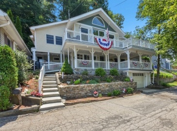 49 Lakeview Ave, Bellingham, Massachusetts, 3 Bedrooms Bedrooms, 6 Rooms Rooms,1 BathroomBathrooms,Residential,For Sale,Lakeview Ave,73546973 49 Lakeview Ave, Bellingham, Massachusetts, 3 Bedrooms Bedrooms, 6 Rooms Rooms,1 BathroomBathrooms,Residential,For Sale,Lakeview Ave,73546973