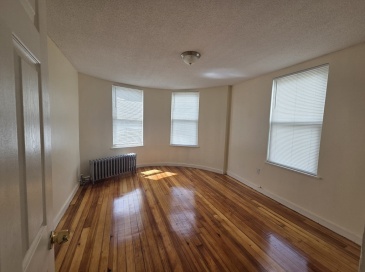 43 High Rock St, Lynn, Massachusetts, 3 Bedrooms Bedrooms, 5 Rooms Rooms,1 BathroomBathrooms,Residential Lease,For Rent,High Rock St,73547043 43 High Rock St, Lynn, Massachusetts, 3 Bedrooms Bedrooms, 5 Rooms Rooms,1 BathroomBathrooms,Residential Lease,For Rent,High Rock St,73547043