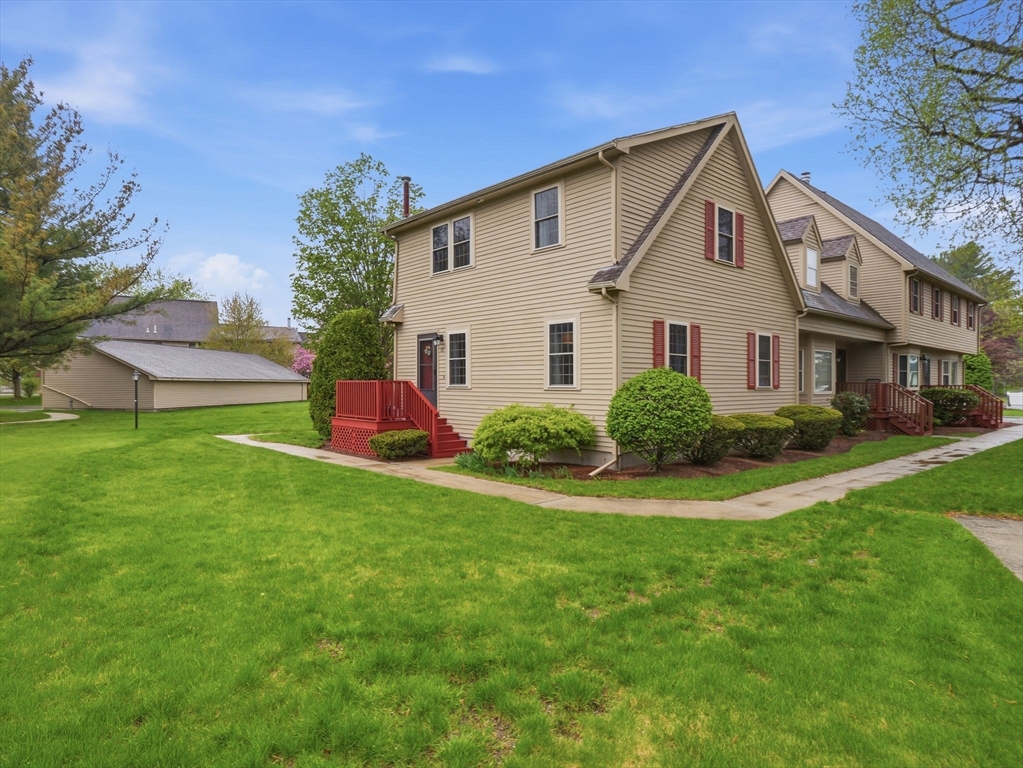 93 Quail Run, Tewksbury, Massachusetts, 2 Bedrooms Bedrooms, 5 Rooms Rooms,1.5 BathroomsBathrooms,Residential,For Sale,Quail Run,73517036