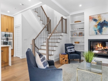 74 Oxford Street, Cambridge, Massachusetts, 5 Bedrooms Bedrooms, 8 Rooms Rooms,4.5 BathroomsBathrooms,Residential,For Sale,Oxford Street,73384677