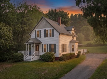998 Boston Rd, Haverhill, Massachusetts, 3 Bedrooms Bedrooms, 7 Rooms Rooms,2.5 BathroomsBathrooms,Residential,For Sale,Boston Rd,73547345 998 Boston Rd, Haverhill, Massachusetts, 3 Bedrooms Bedrooms, 7 Rooms Rooms,2.5 BathroomsBathrooms,Residential,For Sale,Boston Rd,73547345