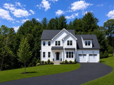 17 West Main Street, Upton, Massachusetts, 4 Bedrooms Bedrooms, 8 Rooms Rooms,2.5 BathroomsBathrooms,Residential,For Sale,West Main Street,73547384