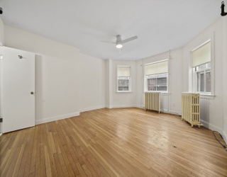 48 Fenway, Boston, Massachusetts, 2 Rooms Rooms,1 BathroomBathrooms,Residential Lease,For Rent,Fenway,73547406