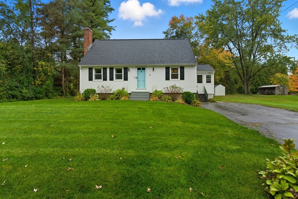 31 Allen Rd, Tewksbury, Massachusetts, 3 Bedrooms Bedrooms, 6 Rooms Rooms,2 BathroomsBathrooms,Residential,For Sale,Allen Rd,73547417
