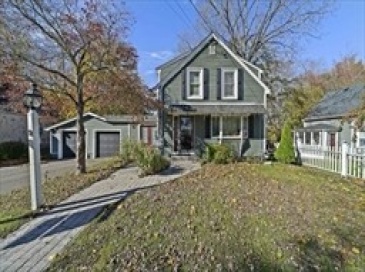 53 West St, Middleboro, Massachusetts, 4 Bedrooms Bedrooms, 7 Rooms Rooms,1 BathroomBathrooms,Residential,For Sale,West St,73547468 53 West St, Middleboro, Massachusetts, 4 Bedrooms Bedrooms, 7 Rooms Rooms,1 BathroomBathrooms,Residential,For Sale,West St,73547468