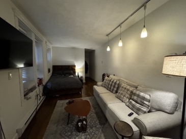 8 Battery St, Boston, Massachusetts, 3 Rooms Rooms,1 BathroomBathrooms,Residential Lease,For Rent,Battery St,73547549