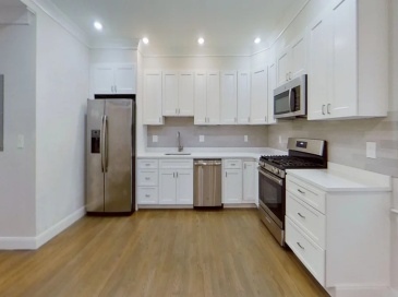 79 Linden St., Boston, Massachusetts, 3 Bedrooms Bedrooms, 5 Rooms Rooms,2.5 BathroomsBathrooms,Residential Lease,For Rent,Linden St.,73547550