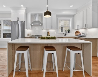 29-1 Prichard Ave, Somerville, Massachusetts, 4 Bedrooms Bedrooms, 8 Rooms Rooms,2 BathroomsBathrooms,Residential,For Sale,Prichard Ave,73547546