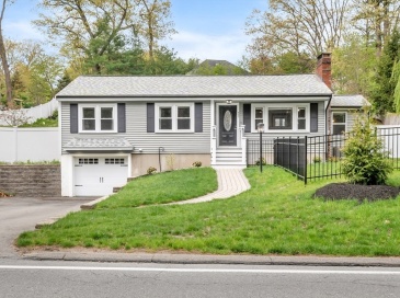 400 Andover St, Wilmington, Massachusetts, 3 Bedrooms Bedrooms, 7 Rooms Rooms,2 BathroomsBathrooms,Residential,For Sale,Andover St,73547557