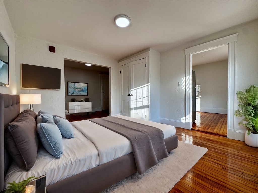 4 Bird Street, Foxboro, Massachusetts, 1 Bedroom Bedrooms, 2 Rooms Rooms,1 BathroomBathrooms,Residential Lease,For Rent,Bird Street,73547611