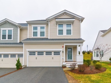 22 Locust Ln, Hopkinton, Massachusetts, 2 Bedrooms Bedrooms, 5 Rooms Rooms,2.5 BathroomsBathrooms,Residential,For Sale,Locust Ln,73547638 22 Locust Ln, Hopkinton, Massachusetts, 2 Bedrooms Bedrooms, 5 Rooms Rooms,2.5 BathroomsBathrooms,Residential,For Sale,Locust Ln,73547638