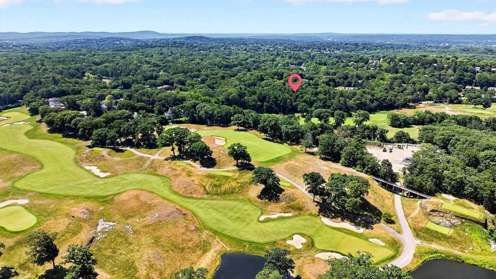 365 Newton St, Brookline, Massachusetts, 4 Bedrooms Bedrooms, 9 Rooms Rooms,3 BathroomsBathrooms,Residential,For Sale,Newton St,73547641