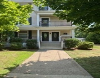 28 Church, North Attleboro, Massachusetts, 1 Bedroom Bedrooms, 3 Rooms Rooms,1 BathroomBathrooms,Residential Lease,For Rent,Church,73547648