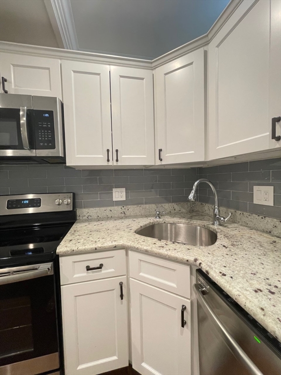 2969 Washington St., Boston, Massachusetts, 1 Bedroom Bedrooms, 3 Rooms Rooms,1 BathroomBathrooms,Residential Lease,For Rent,Washington St.,73547532