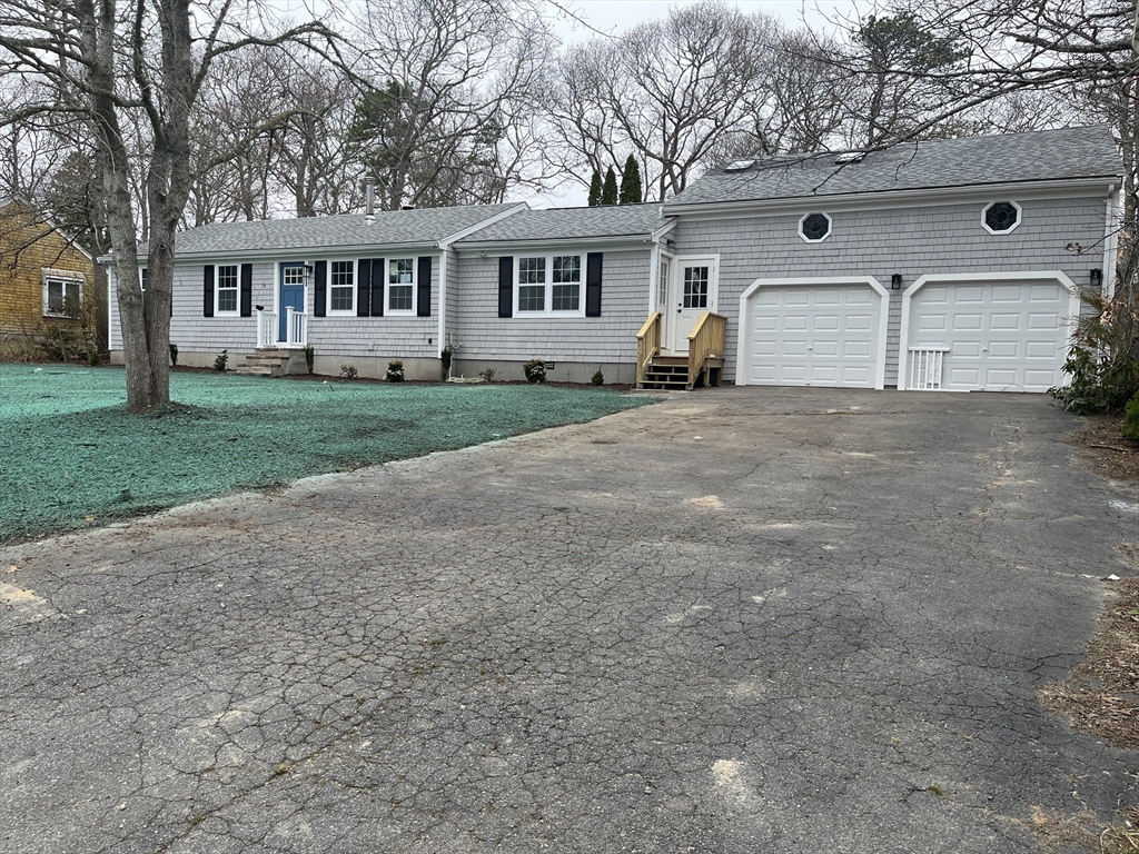 53 Woodland Ave, Mashpee, Massachusetts, 4 Bedrooms Bedrooms, 8 Rooms Rooms,2 BathroomsBathrooms,Residential,For Sale,Woodland Ave,73503969