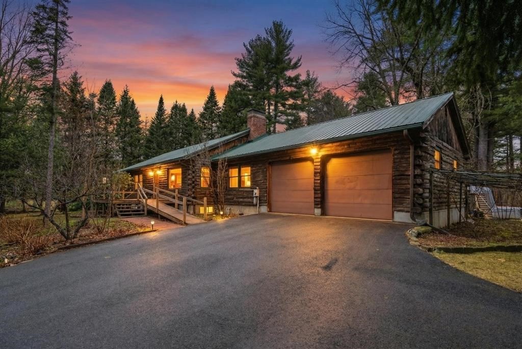 171 Crawley Falls Road, Brentwood, New Hampshire, 3 Bedrooms Bedrooms, 7 Rooms Rooms,2 BathroomsBathrooms,Residential,For Sale,Crawley Falls Road,73510637