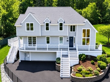 189 Union St, Hingham, Massachusetts, 4 Bedrooms Bedrooms, 9 Rooms Rooms,2.5 BathroomsBathrooms,Residential,For Sale,Union St,73547730 189 Union St, Hingham, Massachusetts, 4 Bedrooms Bedrooms, 9 Rooms Rooms,2.5 BathroomsBathrooms,Residential,For Sale,Union St,73547730