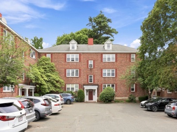 112 Maple St, Malden, Massachusetts, 2 Bedrooms Bedrooms, 5 Rooms Rooms,1 BathroomBathrooms,Residential,For Sale,Maple St,73547367 112 Maple St, Malden, Massachusetts, 2 Bedrooms Bedrooms, 5 Rooms Rooms,1 BathroomBathrooms,Residential,For Sale,Maple St,73547367