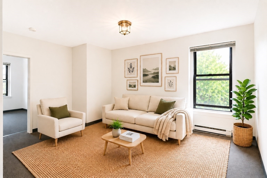 181 Northampton Street, Boston, Massachusetts, 3 Bedrooms Bedrooms, 5 Rooms Rooms,1 BathroomBathrooms,Residential Lease,For Rent,Northampton Street,73547887