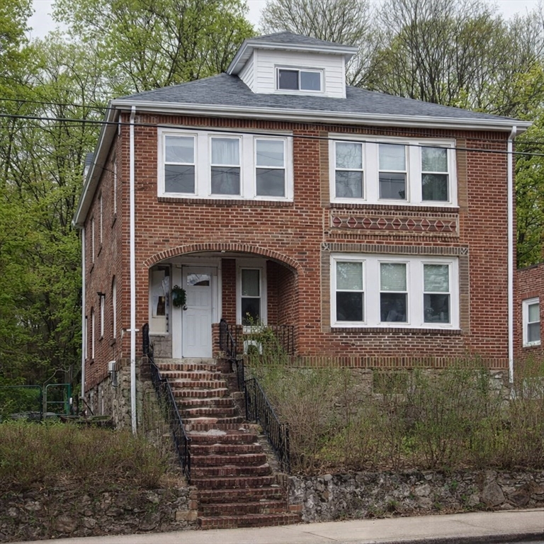 44 Colborne Rd, Boston, Massachusetts, 2 Bedrooms Bedrooms, 5 Rooms Rooms,1 BathroomBathrooms,Residential,For Sale,Colborne Rd,73547891