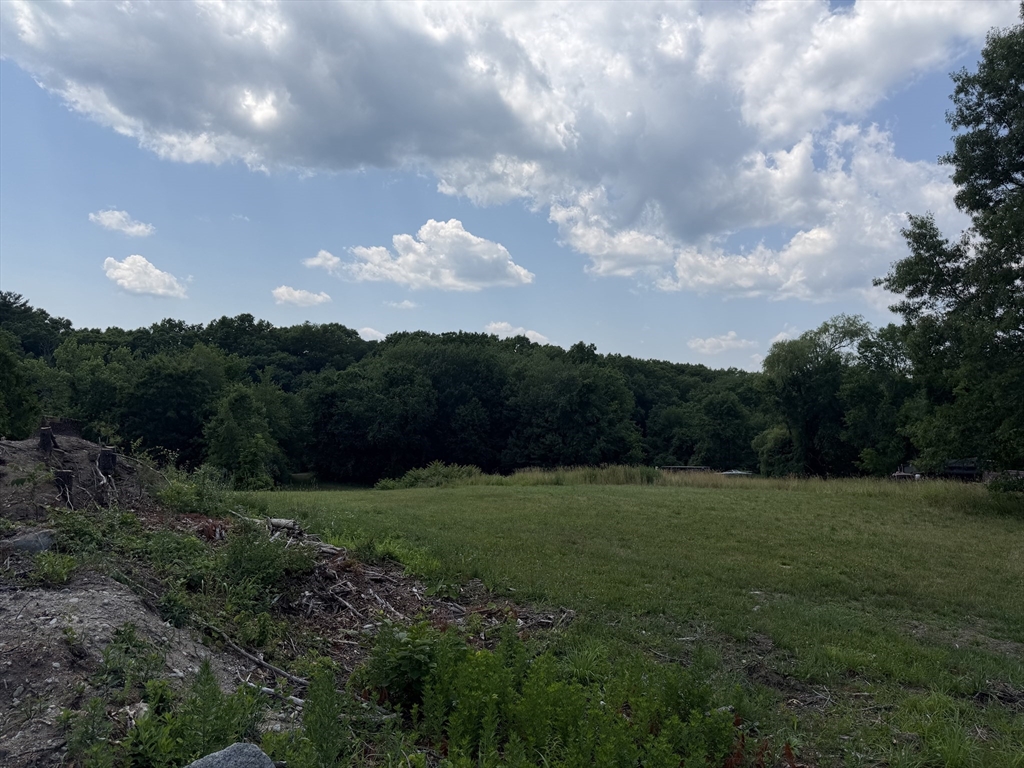 Lot 4 West St, Stoughton, Massachusetts, ,Land,For Sale,West St,73547901