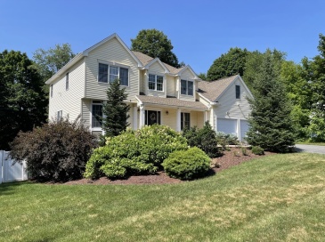 111 Springfield Street, Wilbraham, Massachusetts, 4 Bedrooms Bedrooms, 8 Rooms Rooms,3.5 BathroomsBathrooms,Residential,For Sale,Springfield Street,73547659
