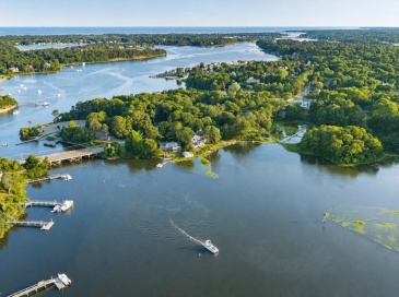 429 Highbank Rd, Yarmouth, Massachusetts, 3 Bedrooms Bedrooms, 8 Rooms Rooms,2 BathroomsBathrooms,Residential,For Sale,Highbank Rd,73547806 429 Highbank Rd, Yarmouth, Massachusetts, 3 Bedrooms Bedrooms, 8 Rooms Rooms,2 BathroomsBathrooms,Residential,For Sale,Highbank Rd,73547806