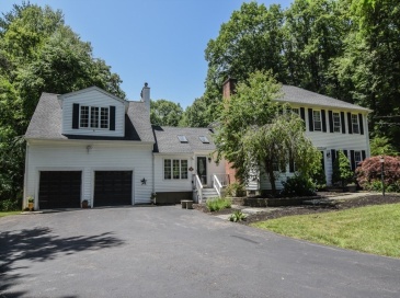 359 Se Main St, Douglas, Massachusetts, 4 Bedrooms Bedrooms, 9 Rooms Rooms,2.5 BathroomsBathrooms,Residential,For Sale,Se Main St,73547727 359 Se Main St, Douglas, Massachusetts, 4 Bedrooms Bedrooms, 9 Rooms Rooms,2.5 BathroomsBathrooms,Residential,For Sale,Se Main St,73547727