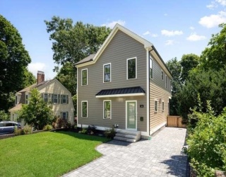 88 Coolidge Road, Arlington, Massachusetts, 4 Bedrooms Bedrooms, 9 Rooms Rooms,3.5 BathroomsBathrooms,Residential,For Sale,Coolidge Road,73547492