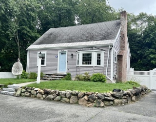 269 North Rd, Bedford, Massachusetts, 4 Bedrooms Bedrooms, 8 Rooms Rooms,1.5 BathroomsBathrooms,Residential Lease,For Rent,North Rd,73547836