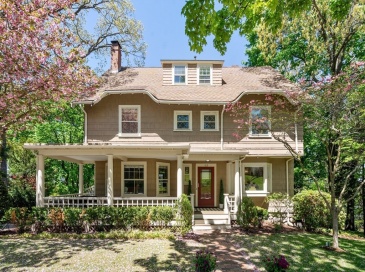 189 Mount Vernon Street, Newton, Massachusetts, 6 Bedrooms Bedrooms, 10 Rooms Rooms,4 BathroomsBathrooms,Residential,For Sale,Mount Vernon Street,73547776
