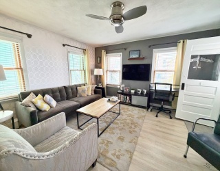 4 Foam St, Winthrop, Massachusetts, 1 Bedroom Bedrooms, 3 Rooms Rooms,1 BathroomBathrooms,Residential Lease,For Rent,Foam St,73547917