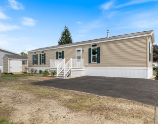 84 Caddy Drive, Salem, New Hampshire, 2 Bedrooms Bedrooms, 5 Rooms Rooms,2 BathroomsBathrooms,Residential,For Sale,Caddy Drive,73547926