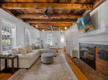 15 Carver St, Halifax, Massachusetts, 3 Bedrooms Bedrooms, 7 Rooms Rooms,2 BathroomsBathrooms,Residential,For Sale,Carver St,73531477 15 Carver St, Halifax, Massachusetts, 3 Bedrooms Bedrooms, 7 Rooms Rooms,2 BathroomsBathrooms,Residential,For Sale,Carver St,73531477