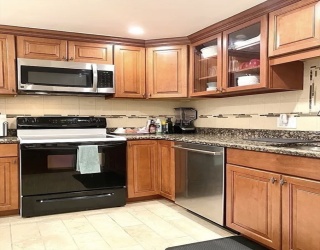 281 Beacon Street, Boston, Massachusetts, 1 Bedroom Bedrooms, 3 Rooms Rooms,1 BathroomBathrooms,Residential Lease,For Rent,Beacon Street,73547959