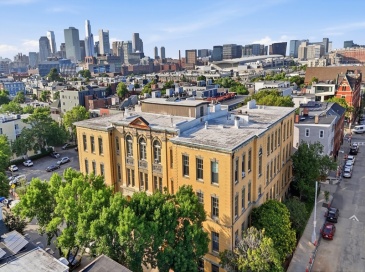 350 W 4th, Boston, Massachusetts, 2 Bedrooms Bedrooms, 5 Rooms Rooms,1 BathroomBathrooms,Residential,For Sale,W 4th,73547973