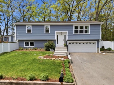 10 West Ave, Hudson, Massachusetts, 3 Bedrooms Bedrooms, 7 Rooms Rooms,2.5 BathroomsBathrooms,Residential,For Sale,West Ave,73518829 10 West Ave, Hudson, Massachusetts, 3 Bedrooms Bedrooms, 7 Rooms Rooms,2.5 BathroomsBathrooms,Residential,For Sale,West Ave,73518829