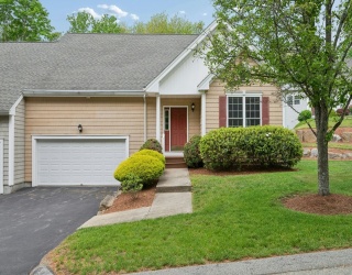 11 Summerfield Drive, Grafton, Massachusetts, 2 Bedrooms Bedrooms, 6 Rooms Rooms,2.5 BathroomsBathrooms,Residential,For Sale,Summerfield Drive,73527529