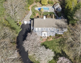 35 Pokanoket Ln, Marshfield, Massachusetts, 4 Bedrooms Bedrooms, 12 Rooms Rooms,4.5 BathroomsBathrooms,Residential,For Sale,Pokanoket Ln,73510448