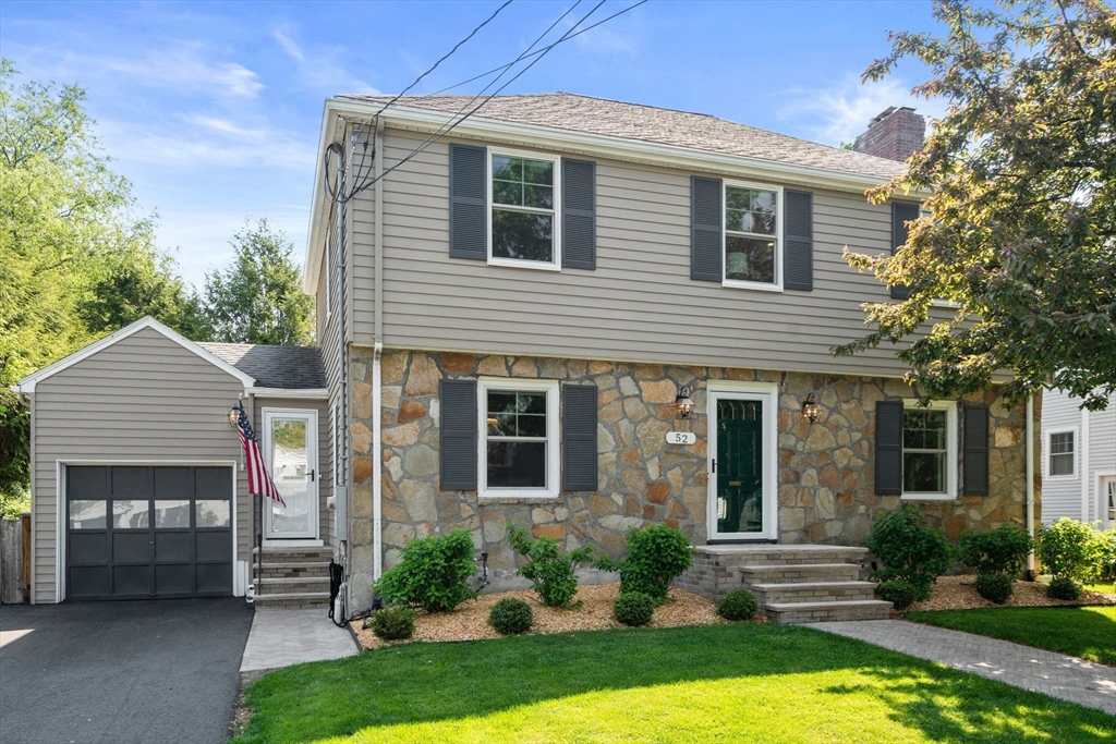 52 Beaufort Ave, Needham, Massachusetts, 3 Bedrooms Bedrooms, 7 Rooms Rooms,2.5 BathroomsBathrooms,Residential,For Sale,Beaufort Ave,73521961