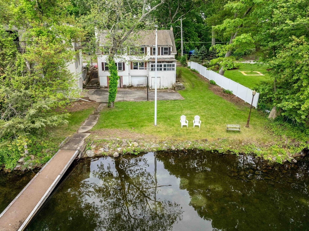 6 Ridgewood Rd, Webster, Massachusetts, 5 Bedrooms Bedrooms, 9 Rooms Rooms,3 BathroomsBathrooms,Residential,For Sale,Ridgewood Rd,73526519