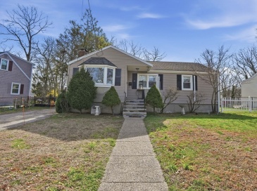 85 Russ Street, Randolph, Massachusetts, 2 Bedrooms Bedrooms, 7 Rooms Rooms,2 BathroomsBathrooms,Residential,For Sale,Russ Street,73501727 85 Russ Street, Randolph, Massachusetts, 2 Bedrooms Bedrooms, 7 Rooms Rooms,2 BathroomsBathrooms,Residential,For Sale,Russ Street,73501727