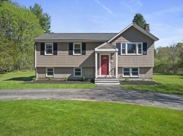 178 Morse St, Sharon, Massachusetts, 3 Bedrooms Bedrooms, 6 Rooms Rooms,1.5 BathroomsBathrooms,Residential,For Sale,Morse St,73517366