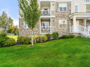 11101 Peters Farm Way, Westborough, Massachusetts, 2 Bedrooms Bedrooms, 5 Rooms Rooms,2 BathroomsBathrooms,Residential,For Sale,Peters Farm Way,73438484
